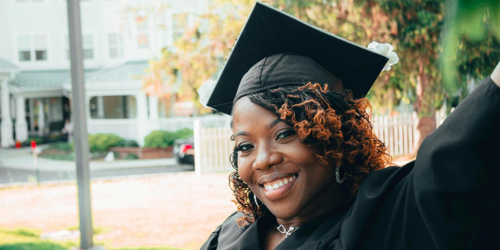 Welcome to COMFWB Scholarships